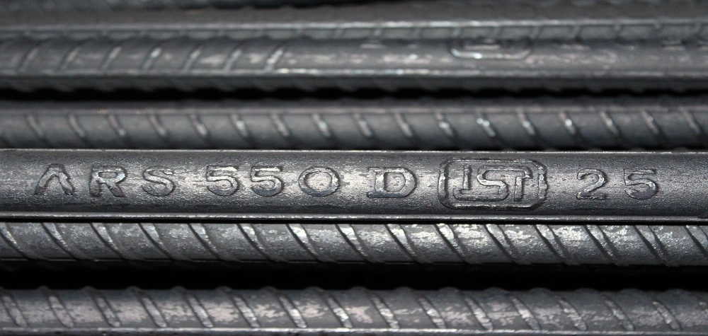 steel-bars-used-in-construction (1)